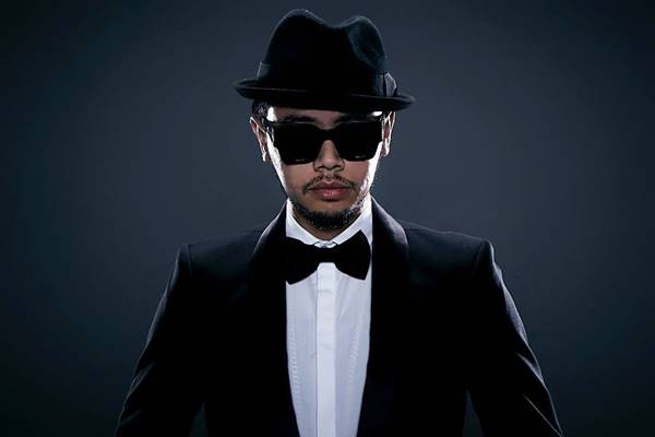 ขันเงิน แชร์ภาพอดีต ศรีริต้า กับวาเลนไทน์ที่เคยมีกัน แม้วันนี้ไม่มีอีกแล้ว