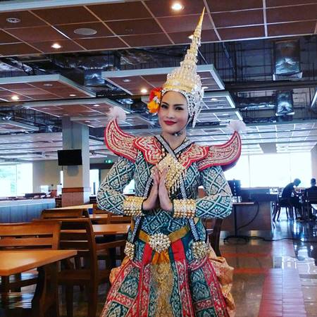 อรอนงค์ ปัญญาวงศ์ 