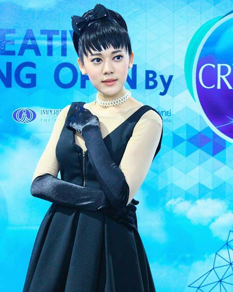 ทับทิม อัญรินทร์ โชว์ลีลาพลิ้วบนลานน้ำแข็ง คว้าที่ 3 แข่งไอซ์สเก็ตระดับประเทศ 