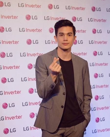 ซันนี่ สุวรรณเมธานนท์ 