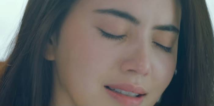 ใหม่ ดาวิกา 