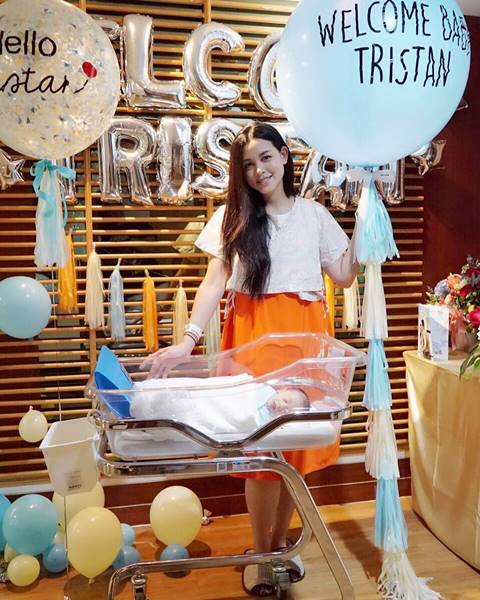 วิกกี้ - ชาย พาลูกชาย น้องตฤณ กลับบ้านแล้ว หนุ่มน้อยหลับปุ๋ยเลย