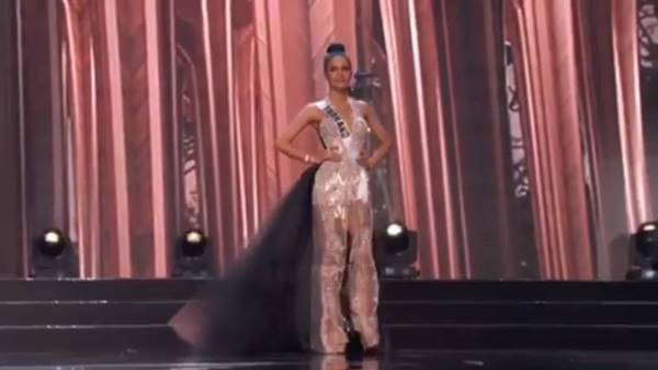 น้ำตาล ชลิตา เจิดจรัสโชว์ตัวรอบพรีลิมฯ