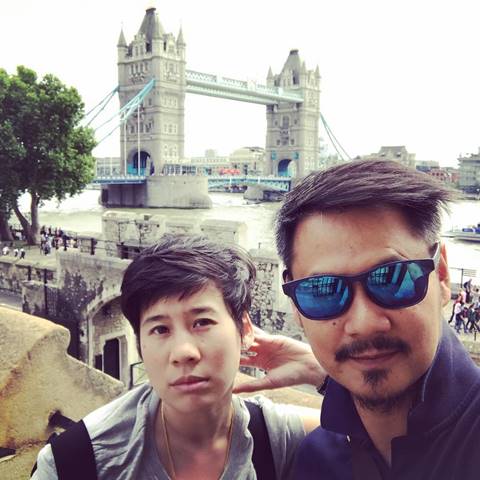 เวฟ สาริน บุ้ง สะธี 