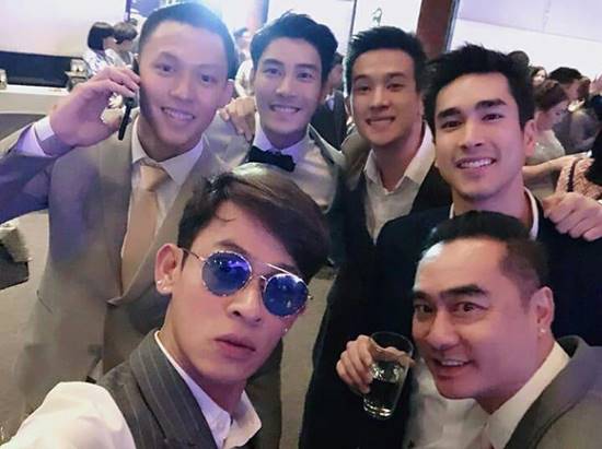 แต่งงาน ป๊อก มาร์กี้