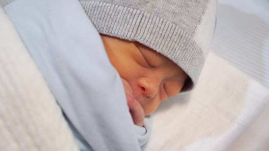 วิกกี้ - ชาย พาลูกชาย น้องตฤณ กลับบ้านแล้ว หนุ่มน้อยหลับปุ๋ยเลย