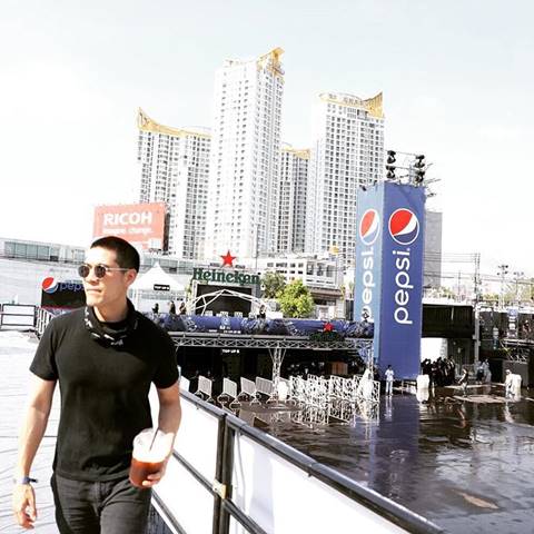 วู้ดดี้ ยอมรับ พูดคะนองปากงาน Show DC ขอโทษดราม่า #พิธีกรแย่แห่งปี2017 