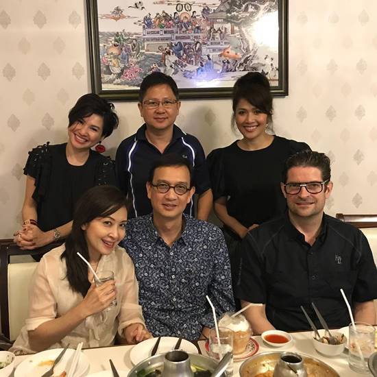  น้ำฝน โกมลฐิติ