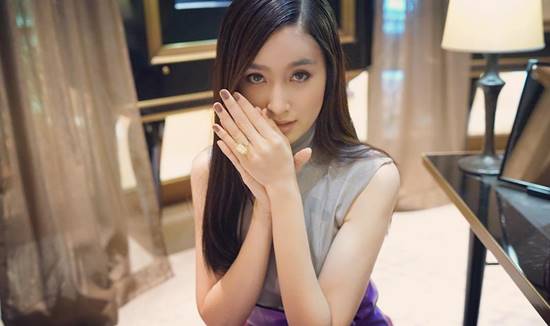 ปอย ตรีชฎา