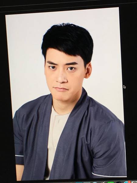  บี้ เอสเธอร์