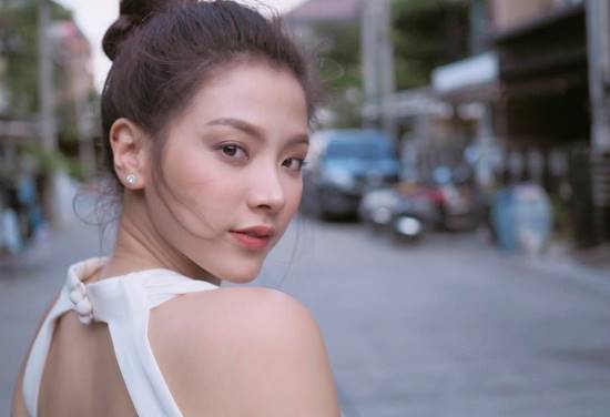 ใหม่ ดาวิกา ไขข้อสงสัย ใบเฟิร์น เปลี่ยนผู้จัดการ ยังสนิทเหมือนเดิมไหม