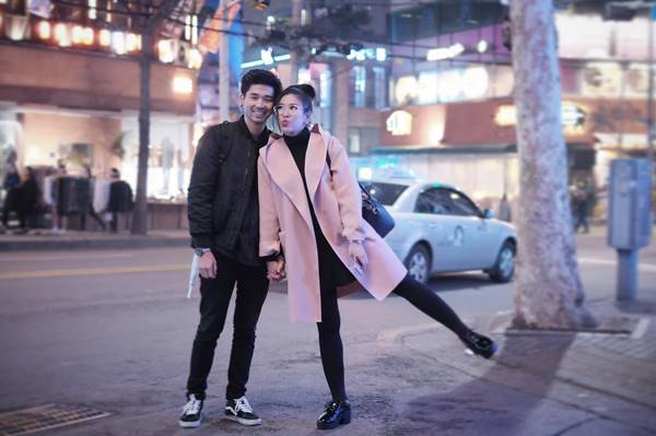 ฝ้าย Am Fine เปิดตัวหวานใจในทริปเที่ยวทะเล