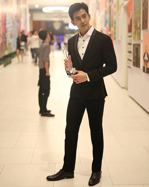 KAZZ Awards 2017 ประกาศผลสุดยิ่งใหญ่ เป๊ก ผลิตโชค คว้าขวัญใจมหาชน