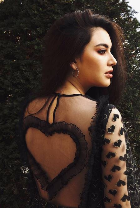 ใหม่ ดาวิกา