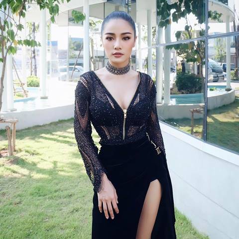 อัพเดทภาพ กระแต อาร์สยาม ในลุคใหม่ สวยอินเตอร์ แซ่บเว่อร์ถึงใจ