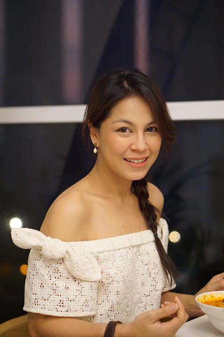 จอย ศิริลักษณ์