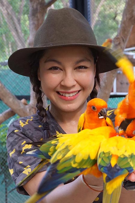 จอย ศิริลักษณ์