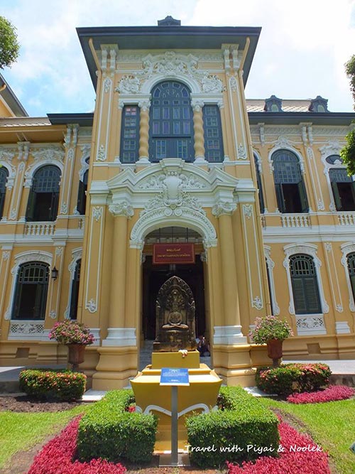 ชมวังบางขุนพรหม