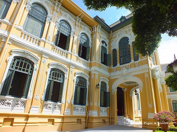 ชมวังบางขุนพรหม