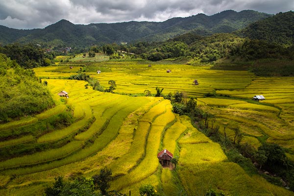 ที่เที่ยวหน้าฝน