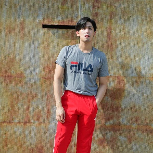 พิชญ์ โฟร์