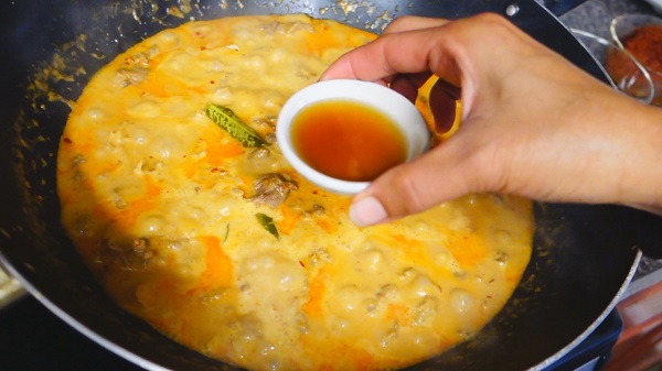 แกงเผ็ดเนื้อหน่อไม้ดอง