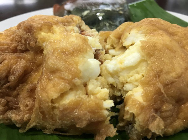 ไข่เจียวกุ้งมังกรเฮียไฝ