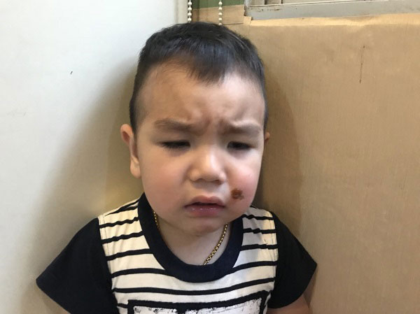 ไข่เจียวกุ้งมังกรเฮียไฝ