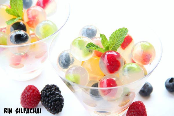 11 เมนูขนมไส้ผลไม้สด