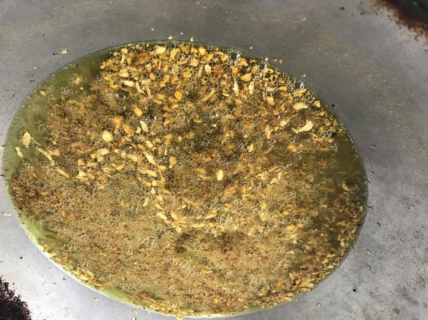 ปลากระบอกทอดขมิ้น