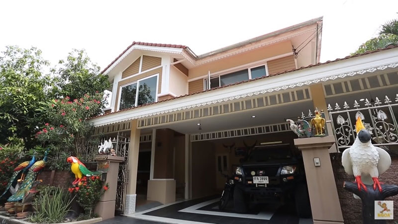 บ้าน ตุ้ย เกียรติกมล 