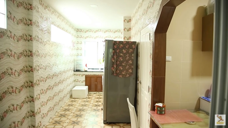 บ้าน ตุ้ย เกียรติกมล 