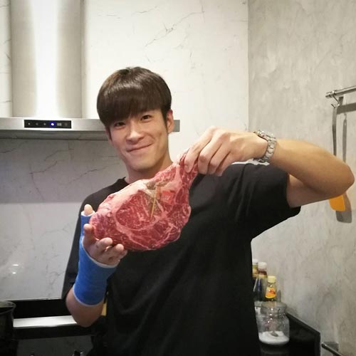 บ้าน อาเล็ก ธีรเดช