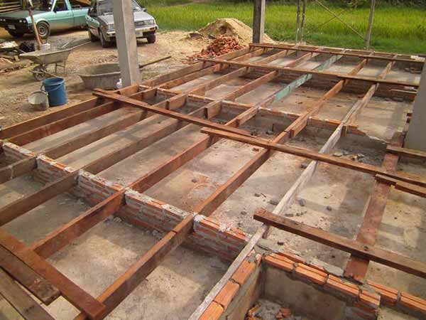 กระท่อมปลายนา 