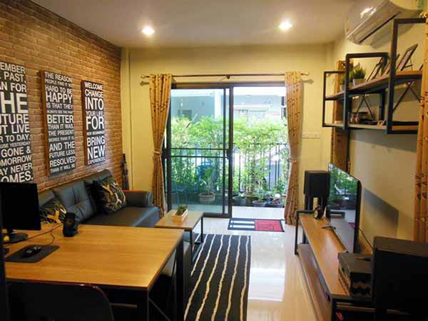 แต่งห้องรับแขก