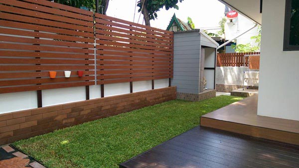 จัดสวนริมรั้ว