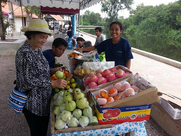 ตลาดน้ำเปิดใหม่