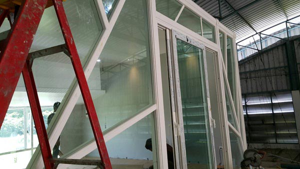 ต่อเติมชั้นลอย