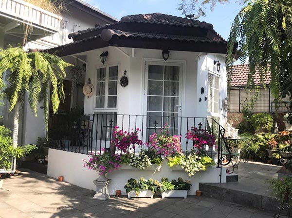 บ้าน ต่าย เพ็ญพักตร์