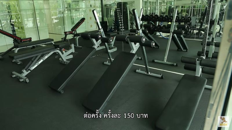 บ้านหญิงลี