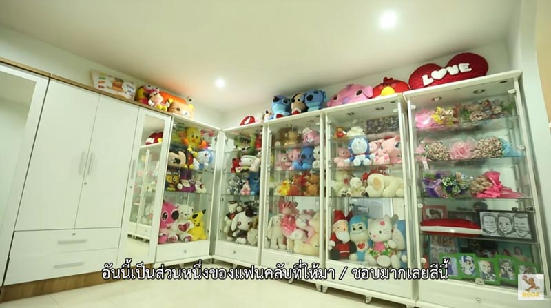 บ้านหญิงลี