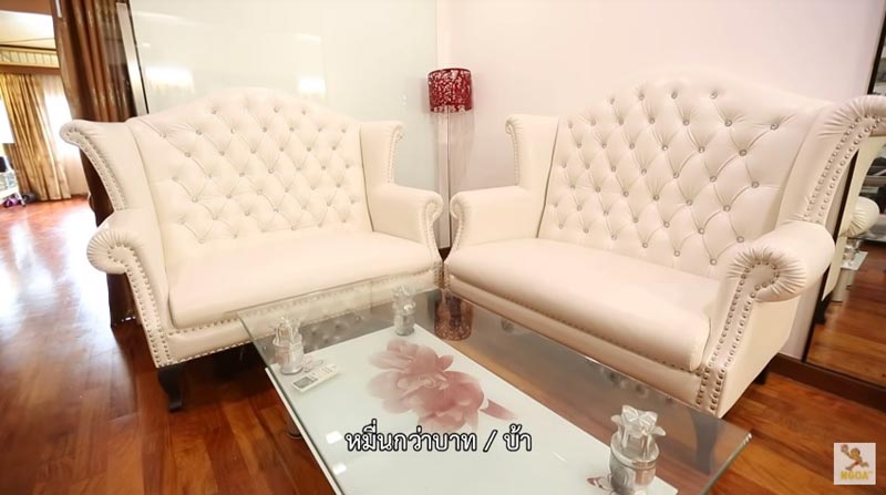 บ้านหญิงลี