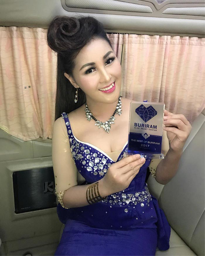 บ้านหญิงลี