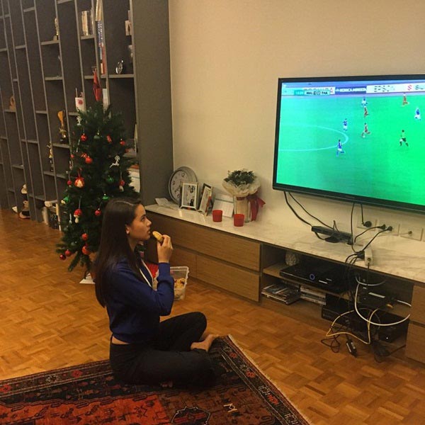 คอนโด ญาญ่า อุรัสยา