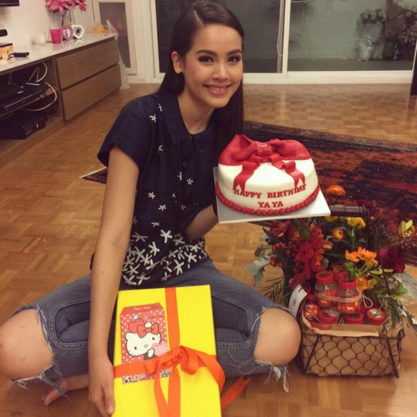 คอนโด ญาญ่า อุรัสยา