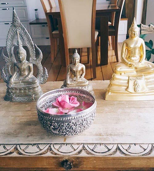 คอนโด ญาญ่า อุรัสยา