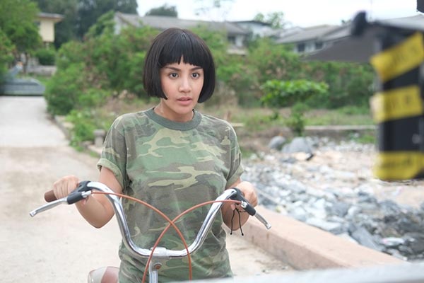 ดอกฟ้า หมาแจ๊ส