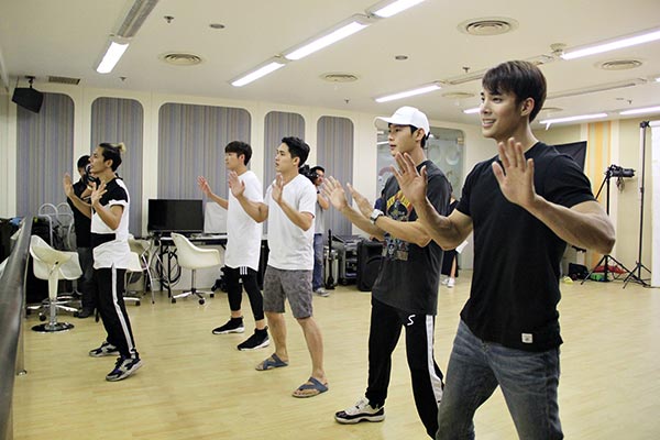 Love is in the Air: Channel 3 Charity Concert