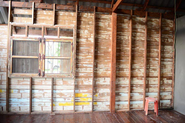 บ้านไม้ชั้นเดียวยกพื้นสูง