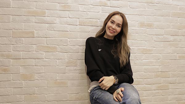 นัท มีเรีย